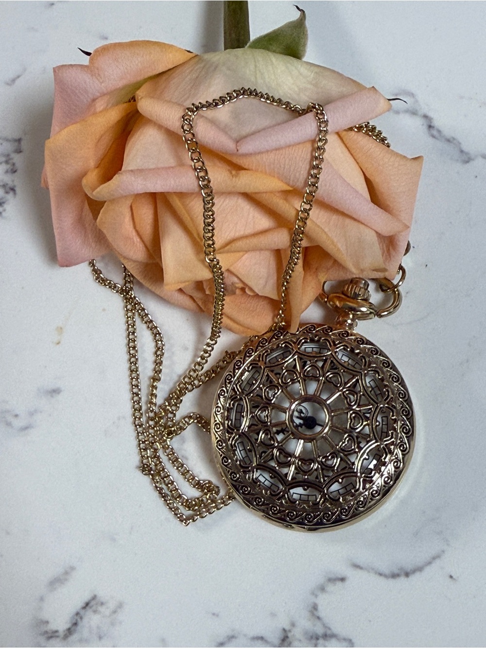 Long Goldtone Chain w Large Watch w/Lacey Cover Pendant Necklace 31”length works - Picture 3 of 7